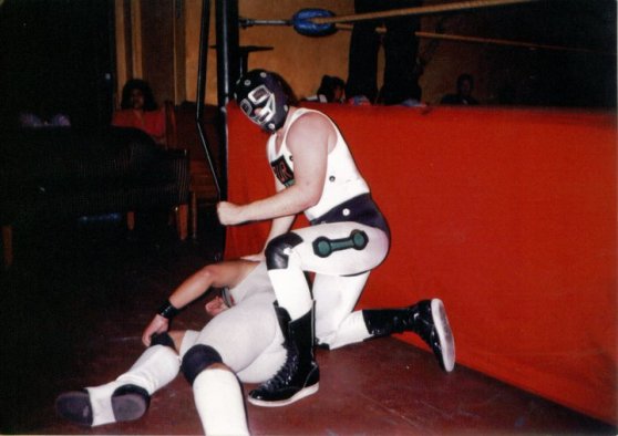 251648_10150220164828097_1503588_n